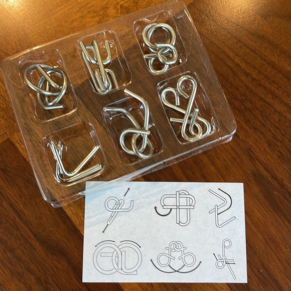 UNOPENED MIND TEASER PUZZLES - SET OF 6 - Picture 5 of 6